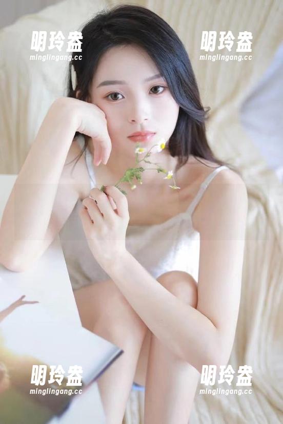 155吃瓜的分享，让你停不下来的网爆在线视频，真是不能错过