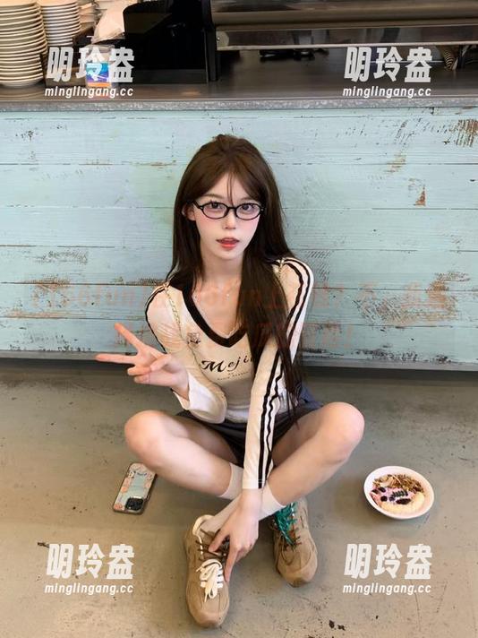 在166fun上花钱？不，我选择挑战免费吃瓜的冒险！