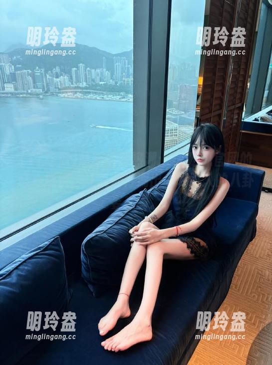 17吃瓜 最新话题热潮:17吃瓜官网的随心版块,让我期待漏出个吸引人的八卦姿态啊。