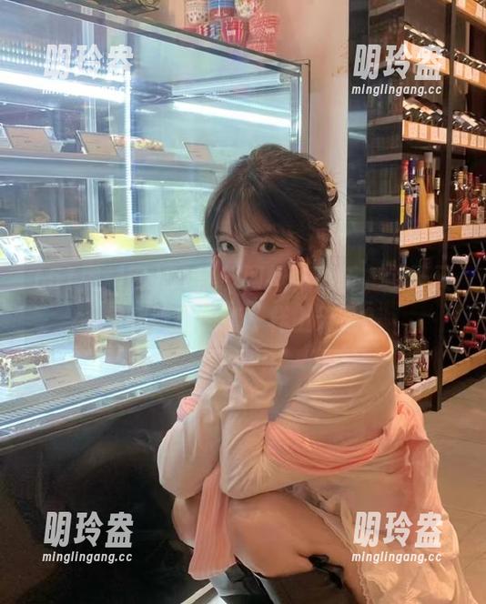 51黑料网 51黑料网神秘更新,今天又是哪些瓜像猪一样上天了?