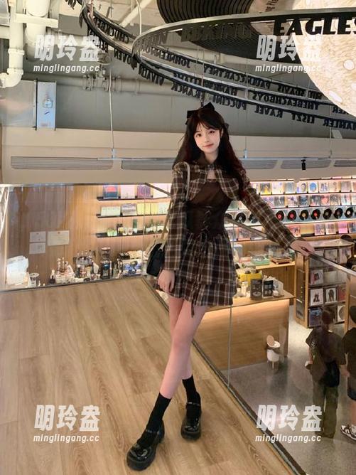58吃瓜群众：别再追星了，难道你不想永不迷路地追紧张与悬疑？