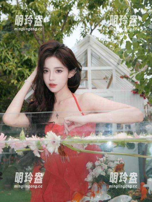 911吃瓜 安卓+“911吃瓜”,我可能在某个甜蜜的时刻里追到了奇怪的东西……