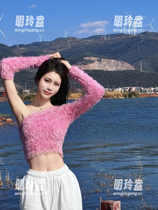 91黑料社区 91黑料社区,导航怎么找,可能就看别人如何‘翻车’。