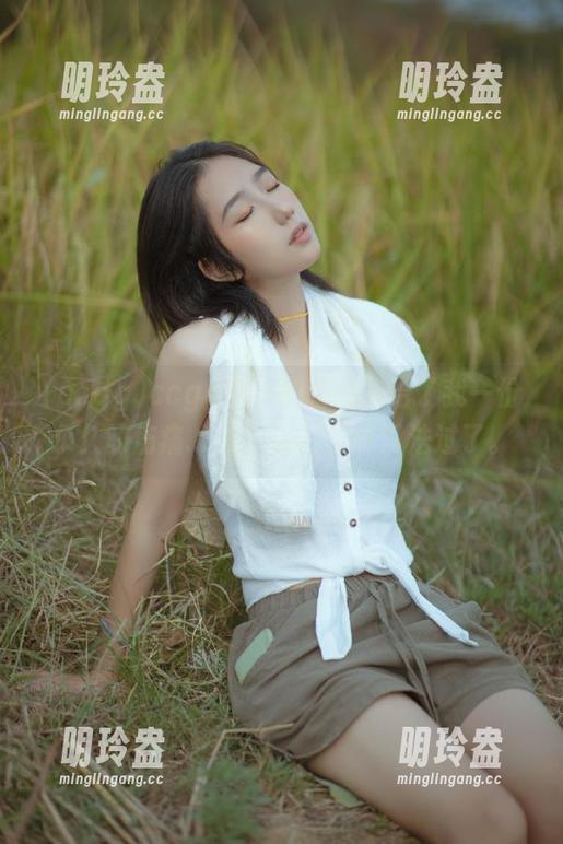 ccgg ccgg今天的吃瓜又给了我一份永久的伤痛....唉,这日子真没法过了。