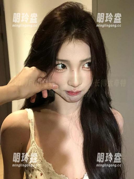 fuli Fuli导航:今天的八卦长得太奇特,跟着我一起走?
