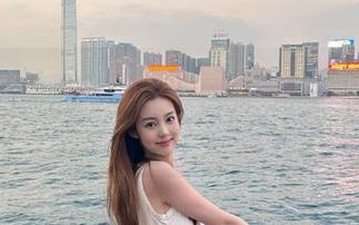 看“www.吃瓜”网页的每一次刷新，心里都是一阵期待和莫名焦虑。