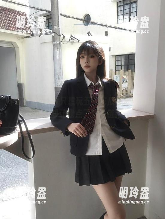 五一吃瓜 我只想玩五一吃瓜官网网页版,而你却让我点了个“链接”?