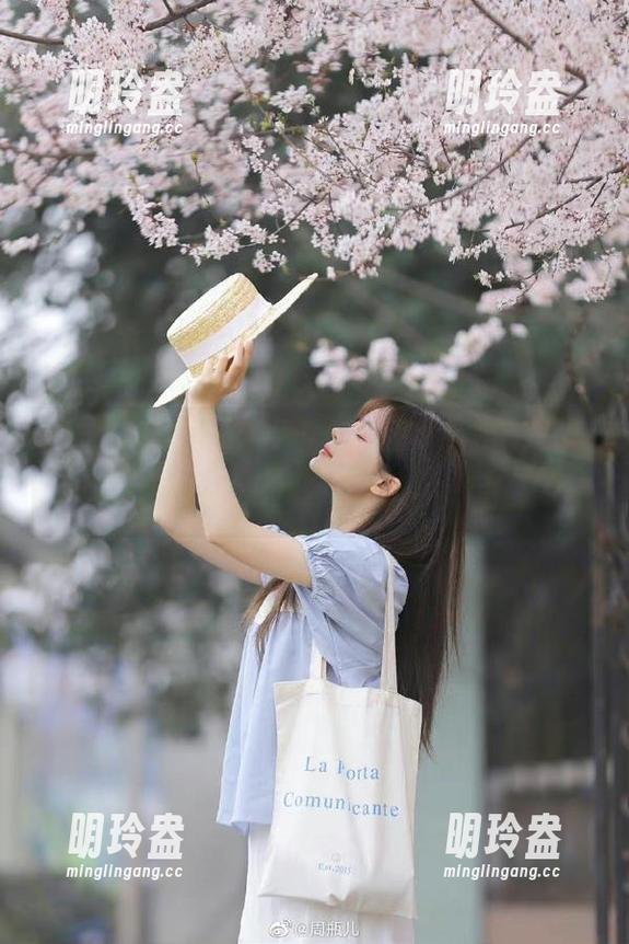 免费吃瓜网 别犹豫,下载“免费吃瓜网”,八卦是快乐的源泉,你值得拥有。