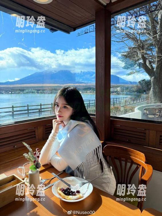 阿姨，我要把冲哥黑料归类。听说永不迷路，瞬间优雅的我就被深埋在信息里…