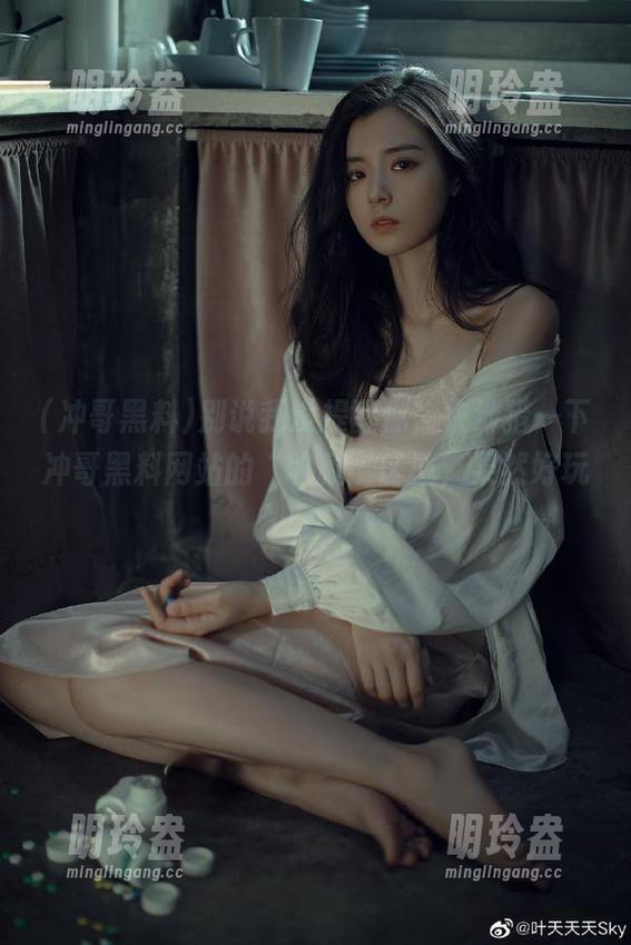 别说我没提醒你，快涉猎一下冲哥黑料网站的“收藏”区域，果然好玩！