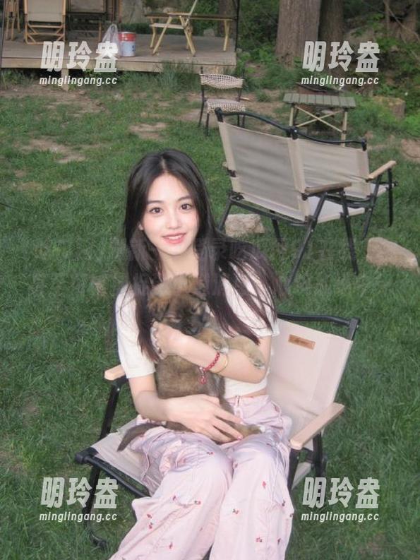 吃瓜网 刷新一下登录吃瓜网91在线,你甚至可以捕捉到小道消息,心跳加速中……
