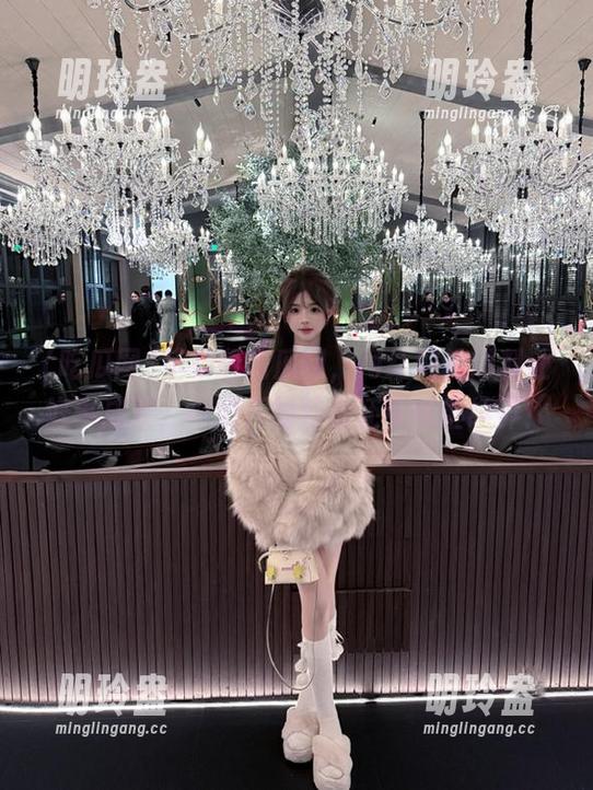 吃瓜网 苹果版吃瓜网,网红们的爆料让好事成双,400斤的沙雕还可以继续养!