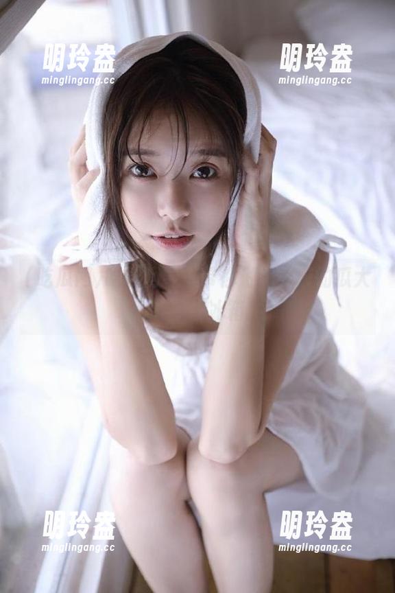 吃瓜网 吃瓜网导航带你飞,今天的瓜大得能塞满冰箱!