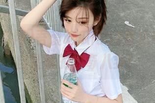 吾爱吃瓜网52直达夸克，来自星系的猎奇八卦！