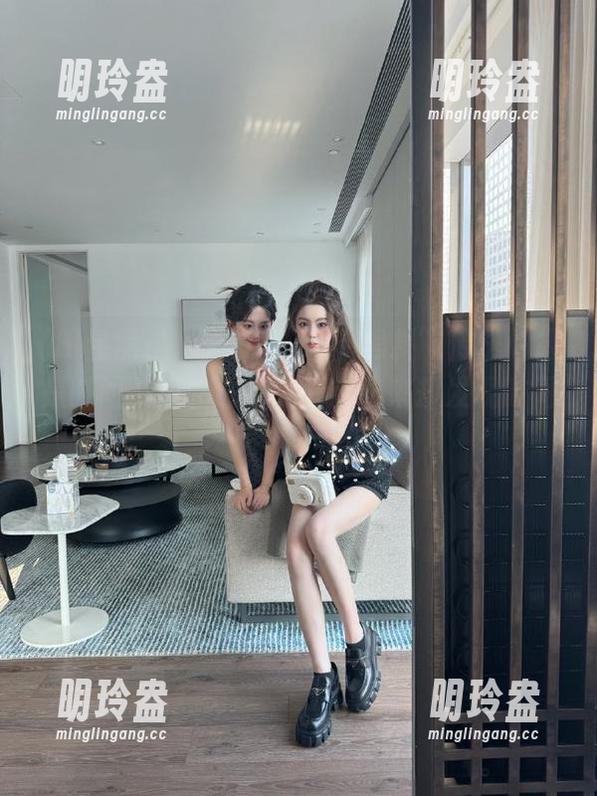 朋友说“明星黑料”传送门像是时间隧道，进去几分钟出来却发现时间不够用！