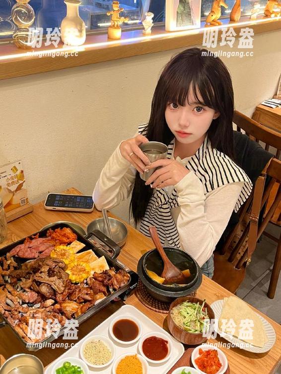 目光锁定“黑料不打烊”的地址，这个软件要底气十足啊，每次都是一场冲击！