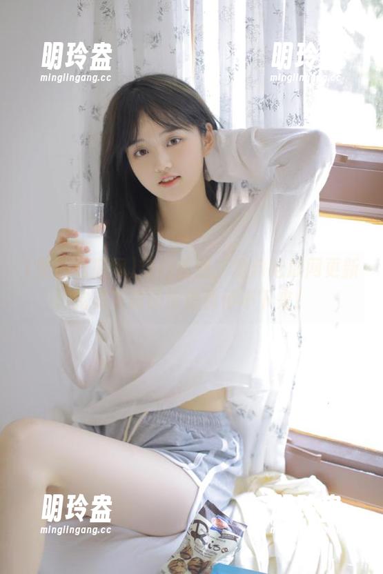 热门话题，黑料吃瓜网更新完美下载让你追到停不下来！