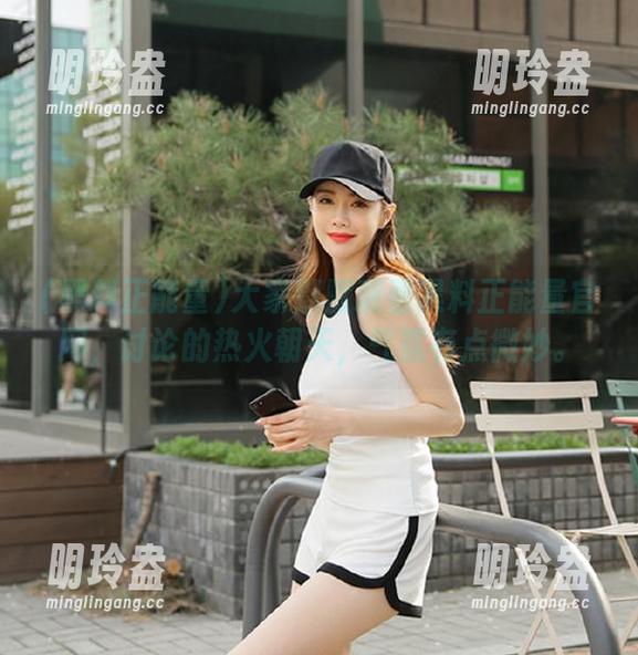 黑料正能量 大家默默观看黑料正能量官网,讨论的热火朝天,气氛有点微妙。