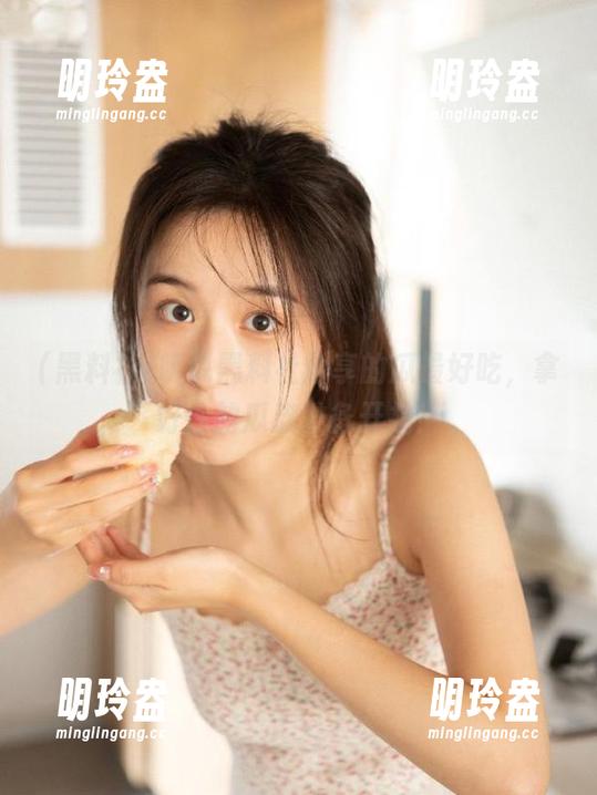 黑料社 听说黑料社分享的瓜最好吃,拿好你的瓜皮准备开扎!