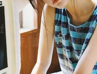 黑料社app使用感受：传送门被推开，就等着你进来！
